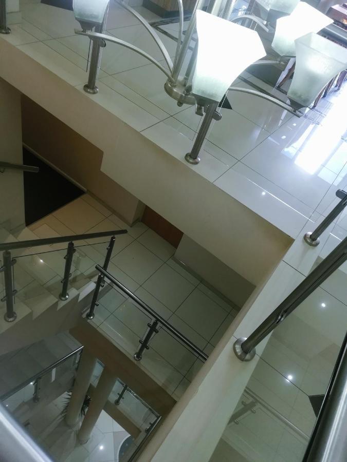 Garden Top Hotel Johannesburg Exterior foto